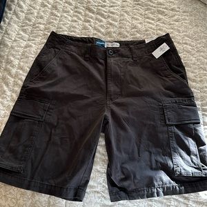 Old navy men’s cargo shorts